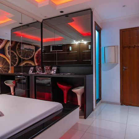 Motel Fantasy 2 (Adults Only) كونتاجيم المظهر الخارجي الصورة